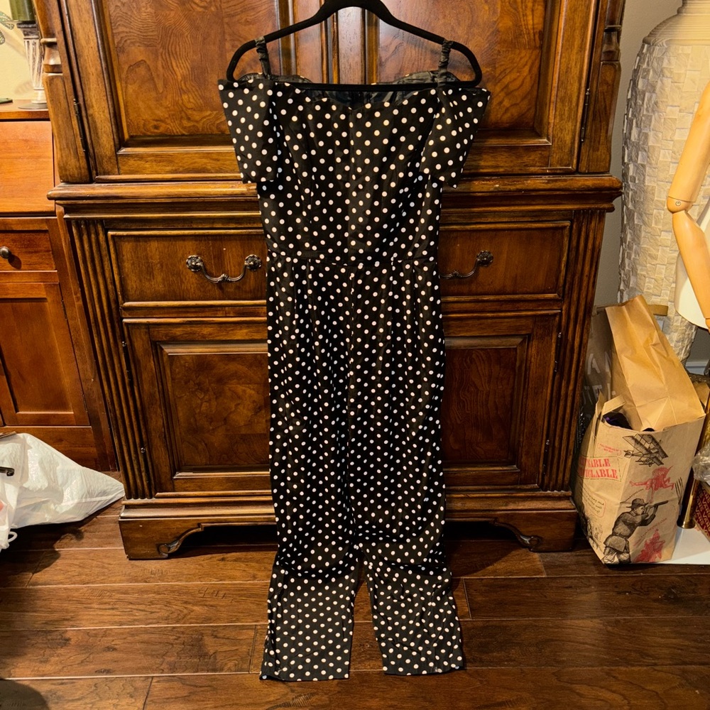 Vintage Ashlee California Black & White Polk a Dot Jumpsuit Size 6